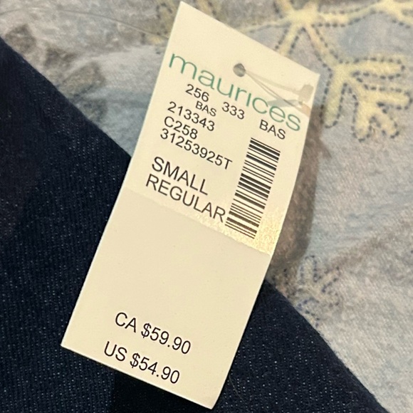 NWT Maurices-Size Small Reg, High Rise, Pull On Flare, Ultimate Stretch Jeans - Picture 2 of 8